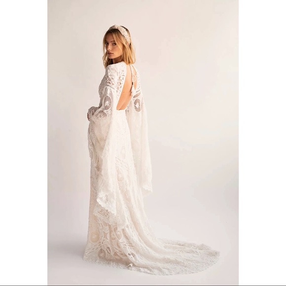Spell & the Gypsy Tamsin Bohemian Lace Coastal Wedding Gown BNWT - Picture 7 of 17